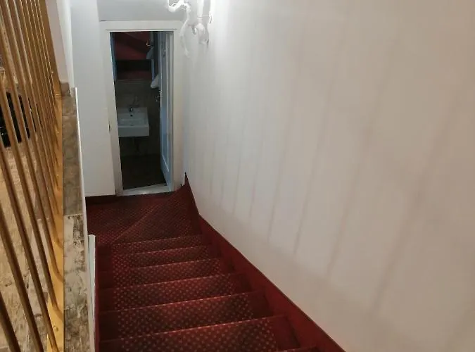 Cinquantatre Otel Roma