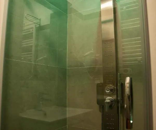 Hotel Cinquantatre 3*