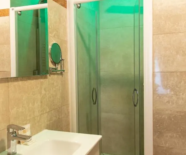 Hotel Cinquantatre 3*